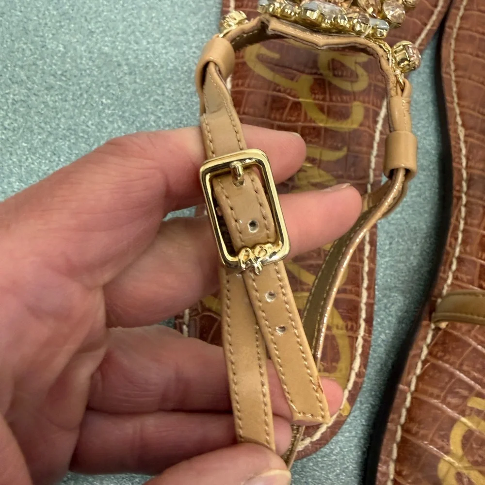 Sam Edelman “Grayson” Jeweled Rhinestones Flat Thong Gladiator Sandals 10.5 - Picture 10 of 13